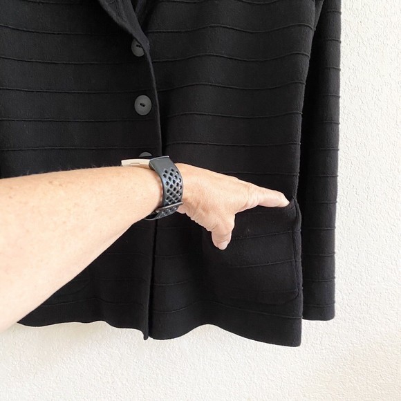 Jones New York Black Rayon Blend Cardigan Sweater Pockets Large Button Up - Picture 3 of 6